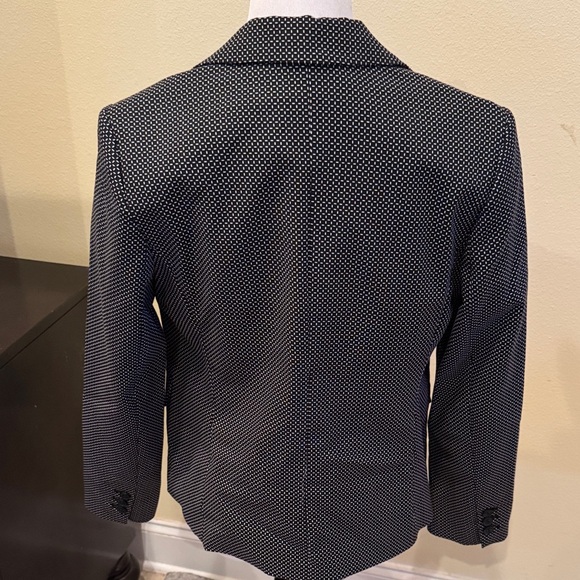 Liz Claiborne Women's Black and White Blazer Size Medium - Picture 3 of 3